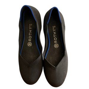 Like New Rothy's! Classic Black Rounded Toe // Women's Size 9